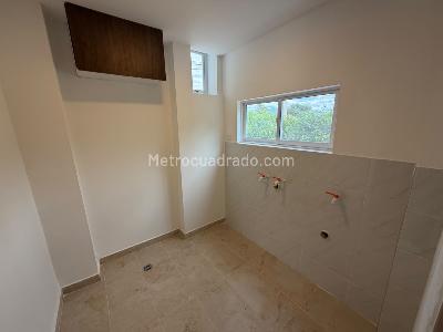 Casa de 4 alcobas en venta en La Esmeralda, Neiva, 240 m² · foto 6 de 15