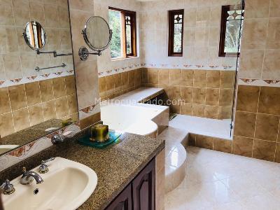 Casa en venta en Altos De Yerbabuena, Chía · foto 17 de 20