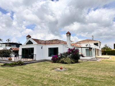 Casa de 5 alcobas en venta en Quintas De Serrezuela, Mosquera, 600 m² · foto 5 de 20