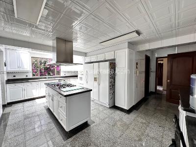 Casa de 5 alcobas en venta en Quintas De Serrezuela, Mosquera, 600 m² · foto 12 de 20