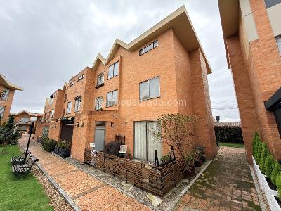 Casa en venta en Camelias Del Diamante, Mosquera · foto 2 de 20