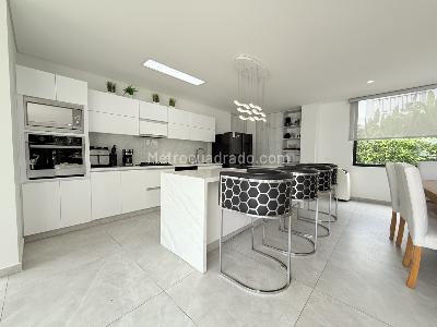 Casa de 5 alcobas en venta en El Peñon, Girardot, 700 m² · foto 14 de 20