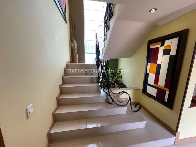 Casa de 5 alcobas en venta en Puerta Grande, Mosquera, 336 m² · foto 13 de 20