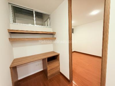 Apartamento de 3 alcobas en venta en Club Reservado, Cajicá, 70 m² · foto 3 de 18