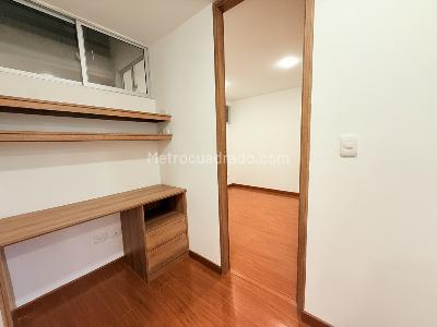 Apartamento de 3 alcobas en venta en Club Reservado, Cajicá, 70 m² · foto 8 de 18