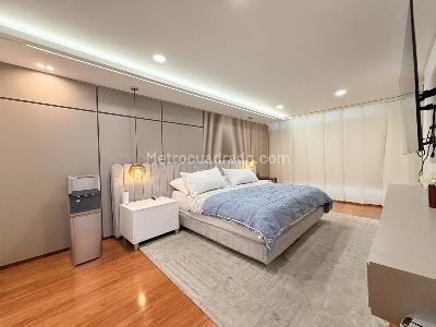Casa de 5 alcobas en venta en Santa Paula, Bogotá, 530 m² · foto 5 de 20