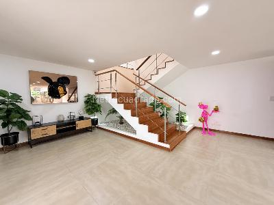 Casa de 5 alcobas en venta en Santa Paula, Bogotá, 530 m² · foto 11 de 20
