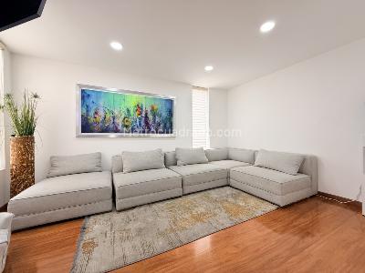 Casa de 5 alcobas en venta en Santa Paula, Bogotá, 530 m² · foto 15 de 20