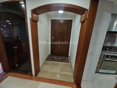 Apartamento de 5 alcobas en venta en Ciudad Salitre Nororiental, Bogotá, 238 m² · foto 9 de 20