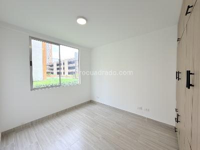 Apartamento de 1 alcoba en venta en Amonte Nueva Colina, Bogotá, 30 m² · foto 16 de 18