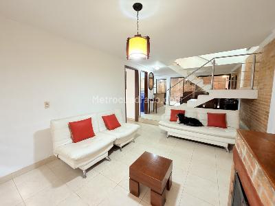 Casa de 4 alcobas en venta en Villa Paola, Funza, 116 m² · foto 2 de 20