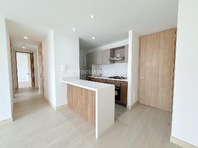 Apartamento de 3 alcobas en venta en Iconik 68, Bogotá, 61 m² · foto 1 de 20