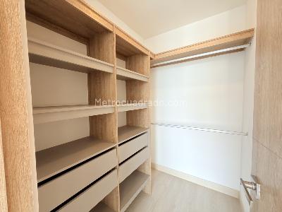 Apartamento de 3 alcobas en venta en Iconik 68, Bogotá, 61 m² · foto 14 de 20