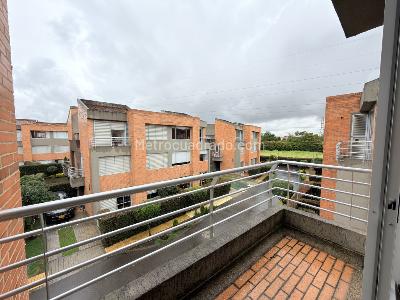 Casa de 3 alcobas en venta en Rodamonte, Mosquera, 118 m² · foto 19 de 20
