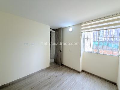 Apartamento de 2 alcobas en venta en Estancia 70, Bogotá, 33 m² · foto 4 de 15