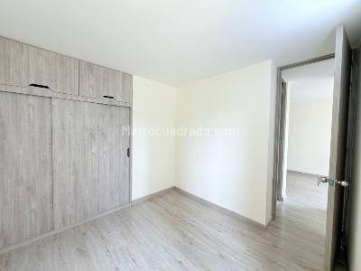 Apartamento de 2 alcobas en venta en Estancia 70, Bogotá, 33 m² · foto 5 de 15