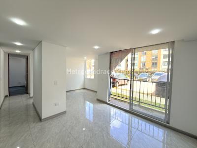 Apartamento en venta en Urban 1740, Mosquera · foto 7 de 19