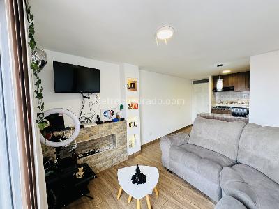 Apartamento de 2 alcobas en venta en Parque Central, Bogotá, 10 m² · foto 2 de 20