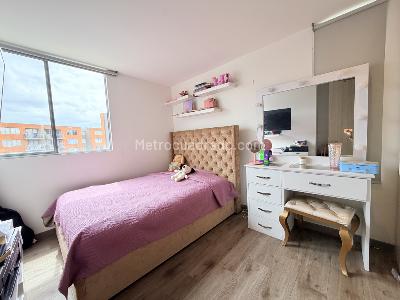Apartamento en venta en Cerezo Alcala, Mosquera · foto 20 de 20