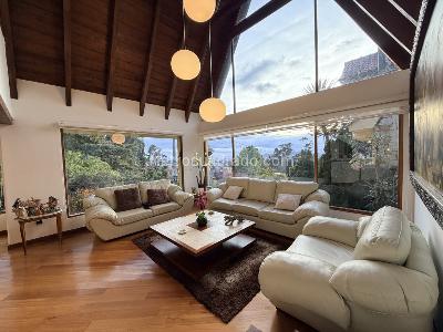 Casa de 3 alcobas en venta en Bosque De Pino, Bogotá, 451 m² · foto 5 de 20