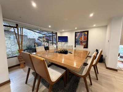 Casa de 3 alcobas en venta en Bosque De Pino, Bogotá, 451 m² · foto 10 de 20