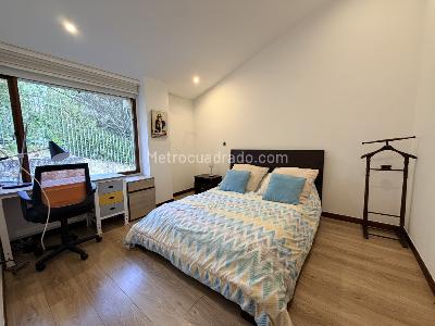 Casa de 3 alcobas en venta en Bosque De Pino, Bogotá, 451 m² · foto 17 de 20