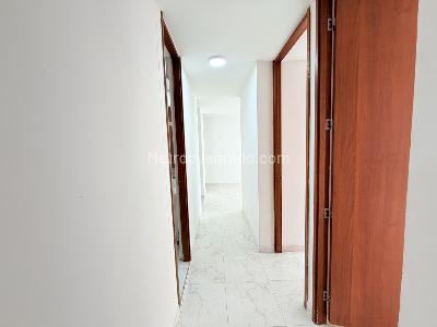 Apartamento de 3 alcobas en venta en Gran Granada, Bogotá, 42 m² · foto 13 de 20