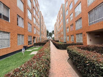 Apartamento de 3 alcobas en venta en Gran Granada, Bogotá, 42 m² · foto 19 de 20