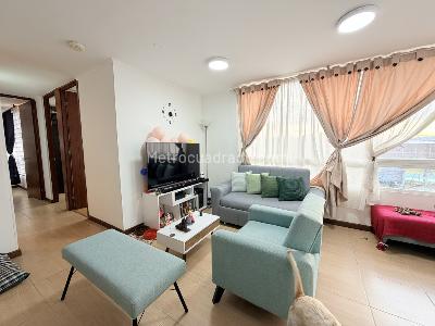 Apartamento en venta en Belverde, Mosquera · foto 2 de 20