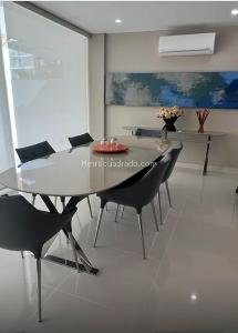 Apartamento de 2 alcobas en venta en Manzanillo, Cartagena, 130 m² · foto 2 de 10