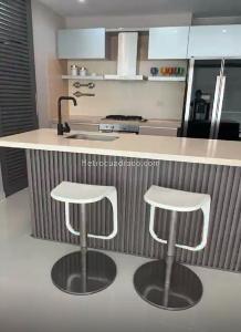 Apartamento de 2 alcobas en venta en Manzanillo, Cartagena, 130 m² · foto 3 de 10