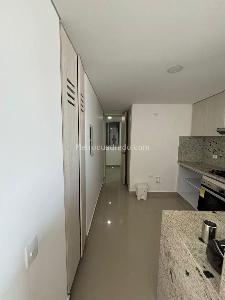 Apartamento de 3 alcobas en venta en Crespo, Cartagena, 112 m² · foto 3 de 18
