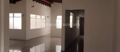 Apartamento en venta en Florida Nueva, Medellín · foto 7 de 20