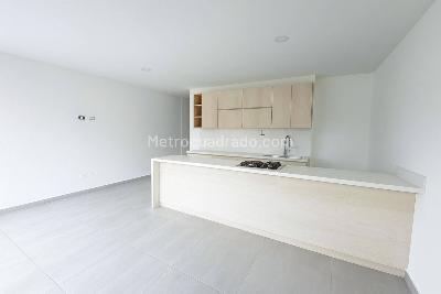 Apartaestudio en venta en Malibu, Medellín, 51 m² · foto 2 de 6