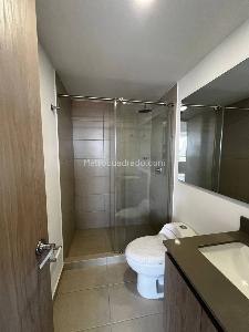 Apartamento de 2 alcobas en venta en San Nicolas, Rionegro, 60 m² · foto 4 de 16