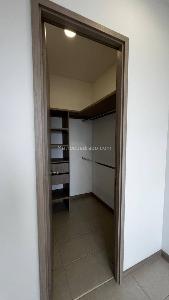 Apartamento de 2 alcobas en venta en San Nicolas, Rionegro, 60 m² · foto 6 de 16