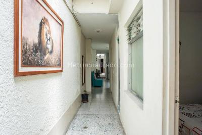 Casa de 5 alcobas en venta en Trinidad, Medellín, 109 m² · foto 7 de 20
