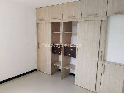 Apartamento de 3 alcobas en arriendo en Robledo, Medellín, 48 m² · foto 13 de 16