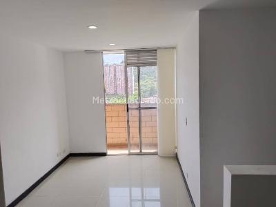 Apartamento de 3 alcobas en arriendo en Robledo, Medellín, 48 m² · foto 4 de 16