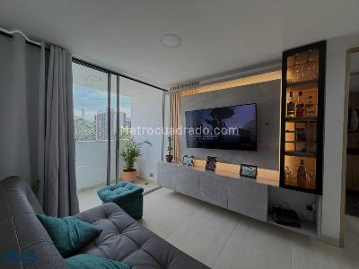 Apartamento de 3 alcobas en venta en Maria Auxiliadora, Sabaneta, 60 m² · foto 11 de 18