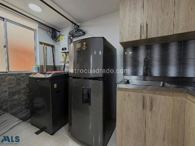 Apartamento de 3 alcobas en venta en Maria Auxiliadora, Sabaneta, 60 m² · foto 6 de 18