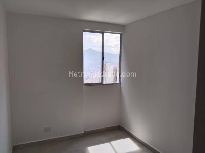 Apartamento de 2 alcobas en arriendo en Maria Auxiliadora, Sabaneta, 55 m² · foto 12 de 17