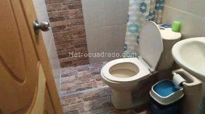 Casa de 5 alcobas en venta en La Colina, Medellín, 144 m² · foto 7 de 8