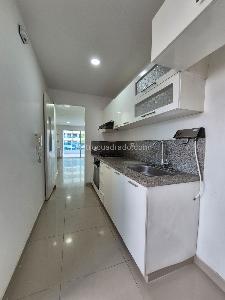 Apartamento de 3 alcobas en venta en Ciudad Jardin, Barranquilla, 96 m² · foto 3 de 13