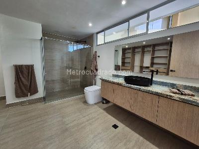 Apartamento de 3 alcobas en venta en Alto Prado, Barranquilla, 260 m² · foto 18 de 20