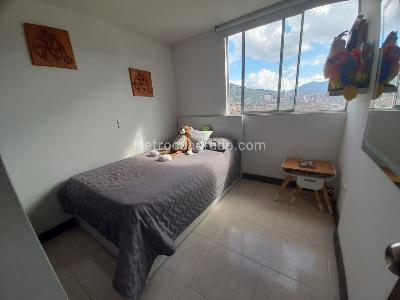 Apartamento de 3 alcobas en venta en Envigado Altos De Misael, Envigado, 72 m² · foto 12 de 16