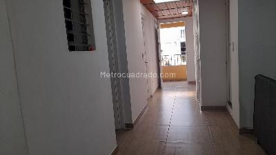 Casa de 4 alcobas en venta en Boston Centro, Medellín, 90 m² · foto 7 de 7