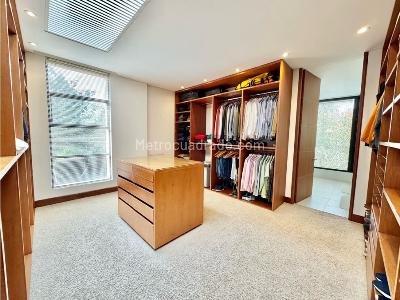 Casa de 3 alcobas en venta en Guaymaral, Bogotá, 1500 m² · foto 10 de 20