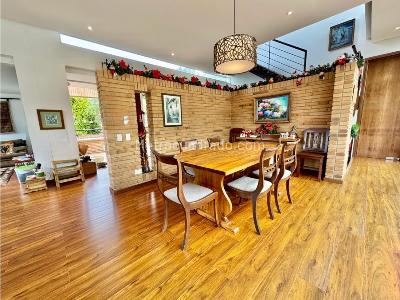 Casa de 4 alcobas en venta en Km 7 Via A La Calera, La Calera, 1560 m² · foto 5 de 20