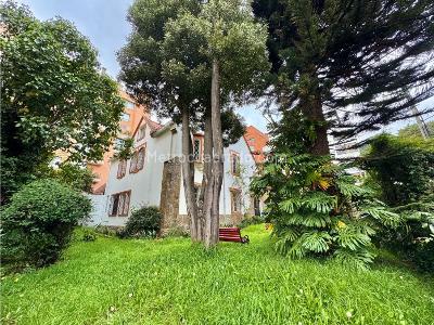 Casa en venta en Los Rosales, Bogotá · foto 2 de 20